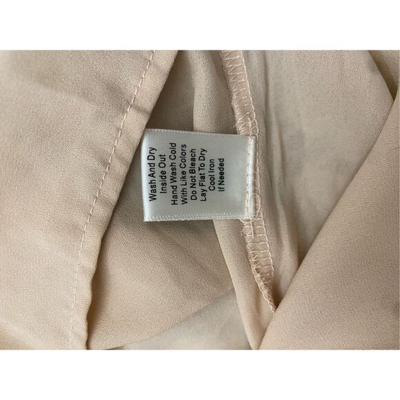 BLU PEPPER Haltered Neck Lace Dress- Icy Blue Nude Slip, Size Medium* - Picture 7 of 8